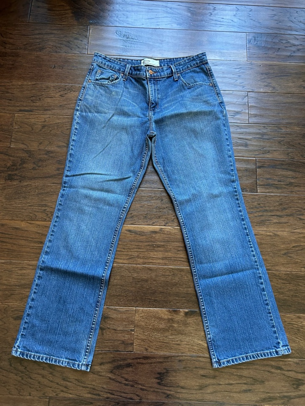 Levi-Strauss Sz 14 Signature bootcut, mid-rise jeans